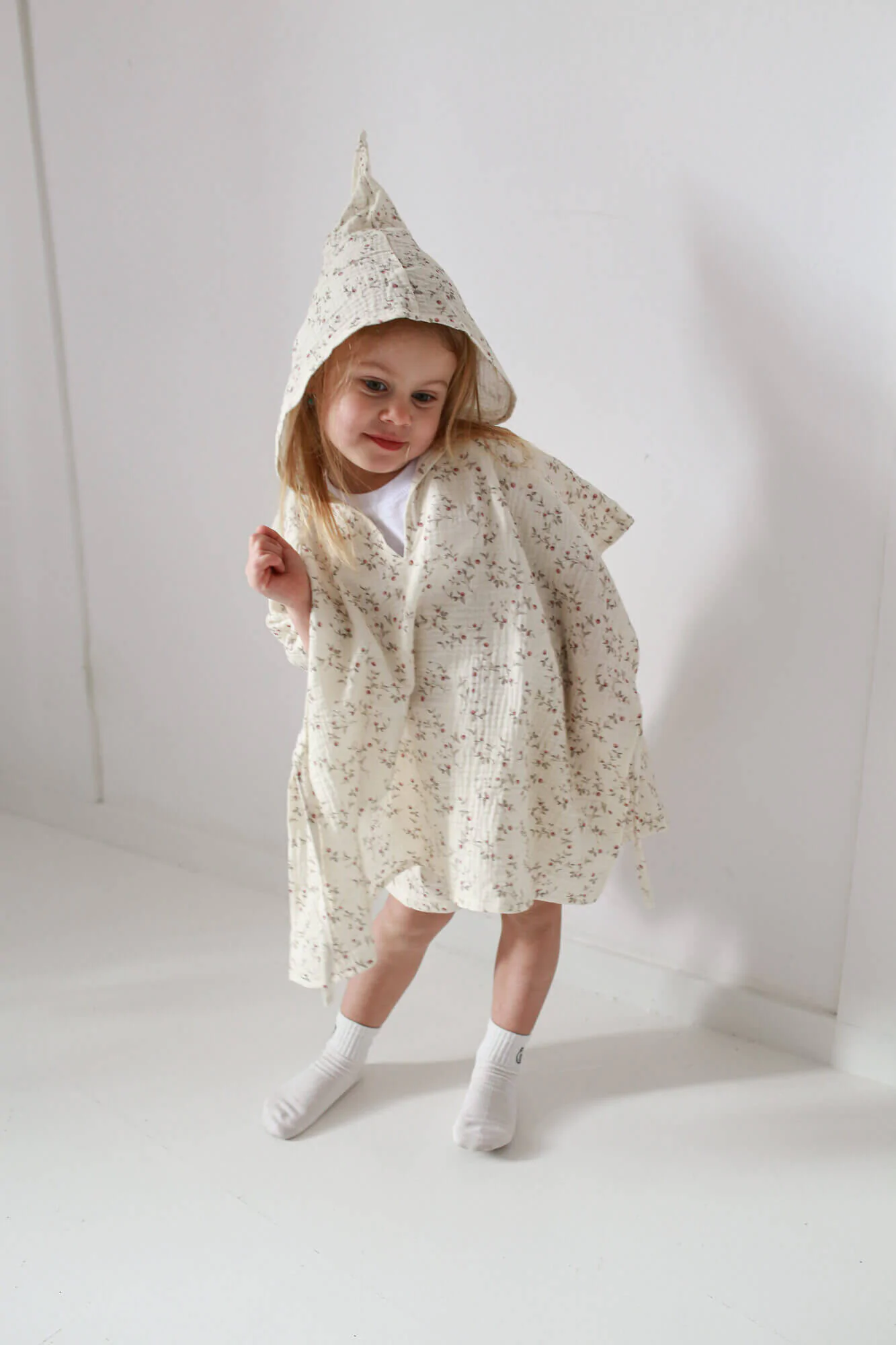 Prosop din bumbac muselina cu gluga pentru copii, Poncho,  Twiggy Dream, S 2-3 ani [3]