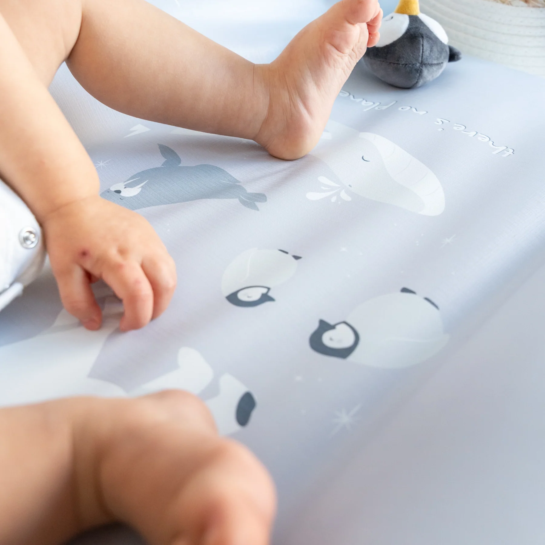 Saltea de infasat cu spate intarit si margini de protectie 50x70 cm, Gray Polaris [1]