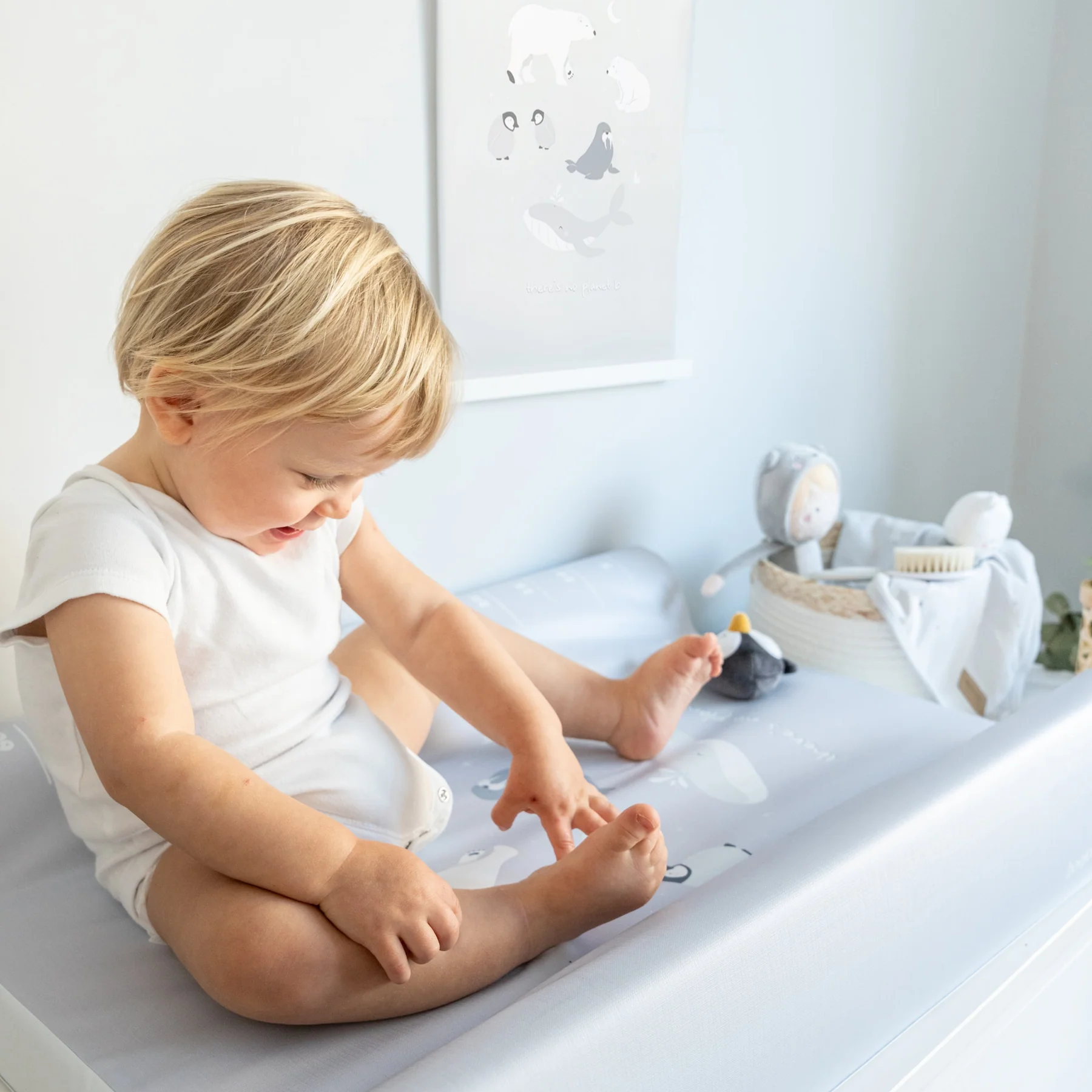 Saltea de infasat cu spate intarit si margini de protectie 50x70 cm, Gray Polaris [2]