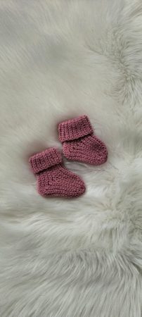 Botosei crosetati pentru copii cu vasta cuprinsa intre 0-6luni,  6-12 luni [3]