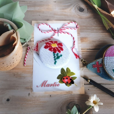 1 martie - Brosa Martisor brodat manual-37mm