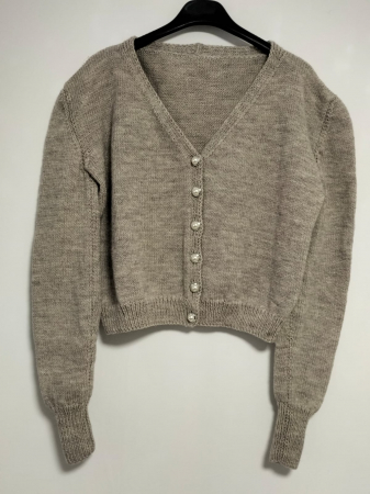 Cardigan tricotat [1]