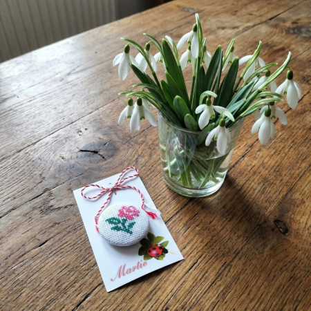 1 martie - Martisor brosa brodat manual