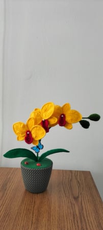 Flori si aranjamente florale crosetate - Orhidee crosetata