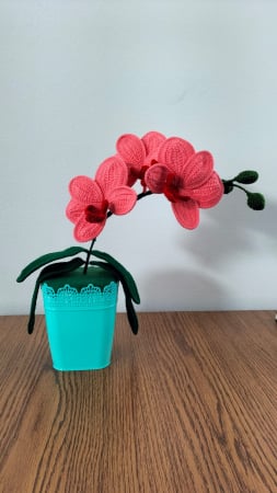 Flori si aranjamente florale crosetate - Orhidee crosetata