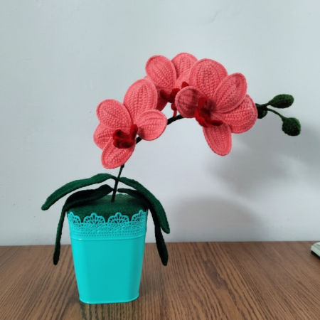 Flori si aranjamente florale crosetate - Orhidee culoarea somon crosetata