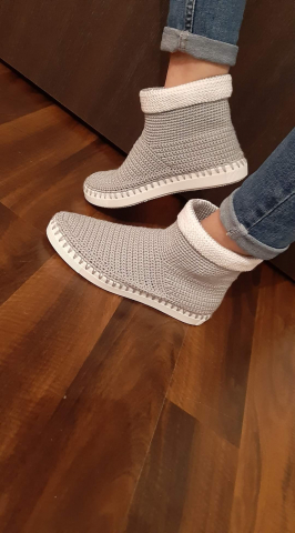 Pantofi High-Up Artizanale Croșetate MagiCraft, în Nuanțe de Alb și Gri - MagiCraft [2]