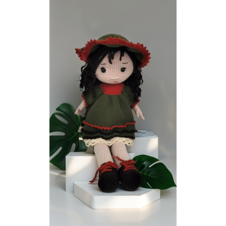 Jucarii crosetate - Papusa crosetata Maysa