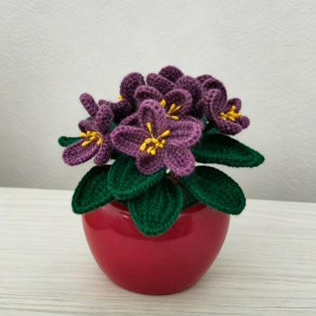 Flori si aranjamente florale crosetate - Violeta Parma