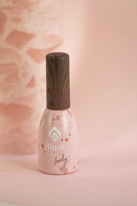Baza semipermanenta nud Blush Gel Lovely 15 ml [4]