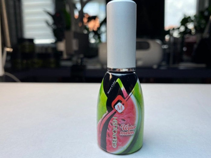 Oja semipermanenta Gelpolish Watermelon 15 ml [2]
