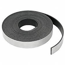 Banda magnetica gros. 0,9mm, latime 30mm, lung. 15m, cu adeziv [4]