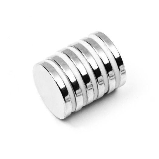 Magnet neodim disc 15mm x 2mm [3]