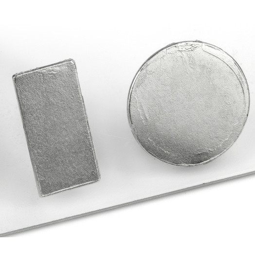 Magnet neodim disc 15mm x 2mm, cu adeziv [5]