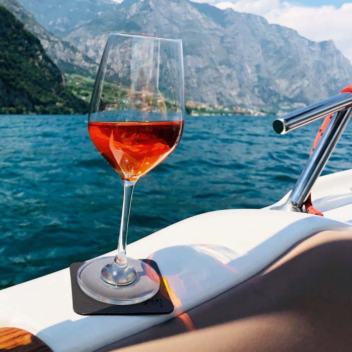 Pahar de cristal magnetic WINE + suport – set de 2 buc. [7]