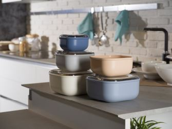 Set 3 cutii alimentare pătrate 12x12x7,2 cm - 16x16x8,7 cm - 19,5x19,5x10,5 cm (0,425 L-1 L-2 L) - PULL BOX [16]