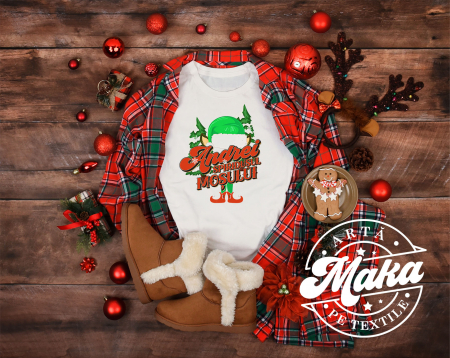 Tricou personalizat cu numele tău de Crăciun [2]