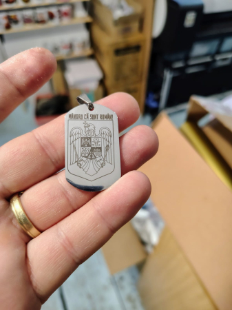 Cadouri gravate - Breloc din metal personalizat cu  gravură laser