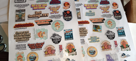 Set de 35 de stickere personalizate cu citate motivaționale [1]