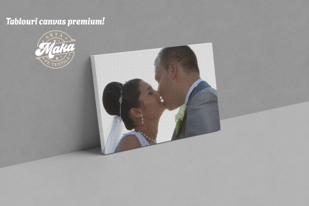 Tablouri canvas - Tablou Premium Canvas cu Lăcuire Selectivă UV – Efect Elegant și Aspect de Galerie