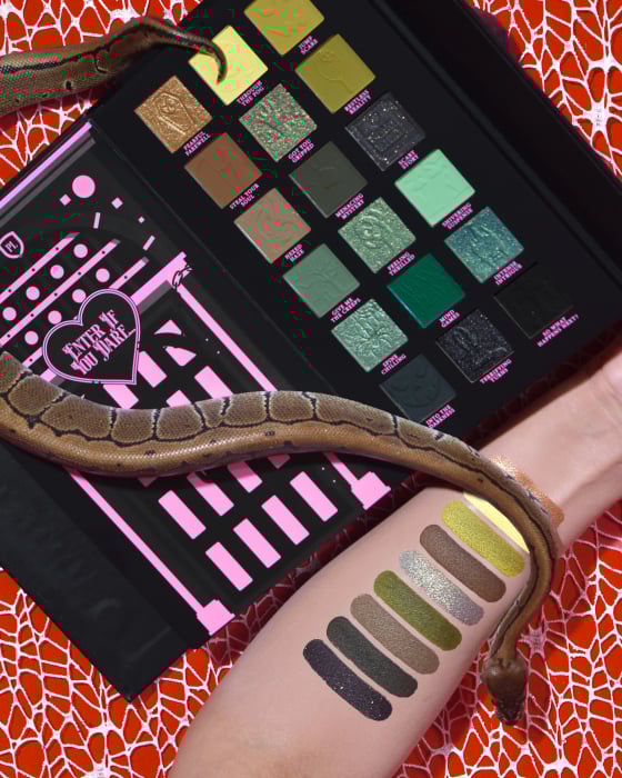 Paleta de Farduri P.LOUISE Scary Tale Ending Halloween [6]