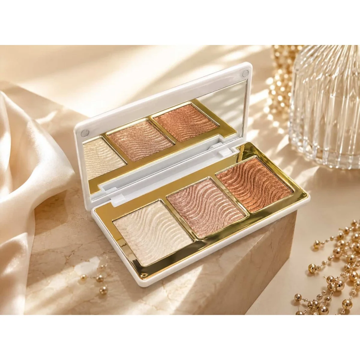 Paleta iluminatoare Master Glow Dannes Beauty [2]