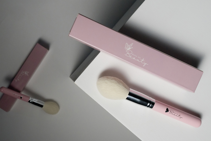 Pensula Profesionala MakemeBeauty Pentru Pudra si Contouring, din Fibre Naturale din Lana [5]