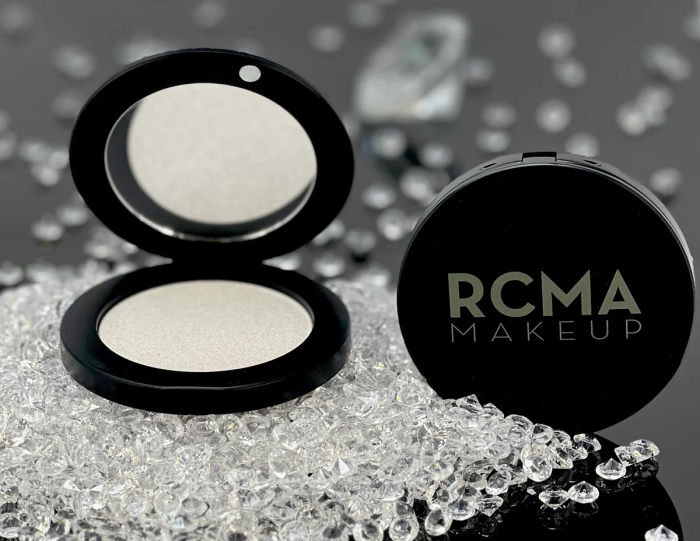 Pudra Compacta cu Efect Stralucitor RCMA Makeup Diamond Lights, 7.25gr [3]