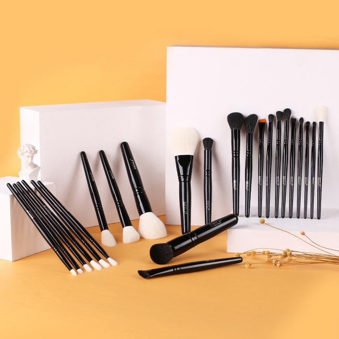 Set 24 pensule make-up Beili Black - Model nou [4]