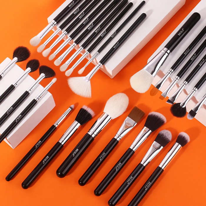 Set 42 pensule Make-Up Beili Black - pentru un machiaj complex [2]