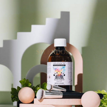 Noutati - Solutie cu vitamina E Pentru Curatarea Pensulelor - SPLENDOR, 500 ml