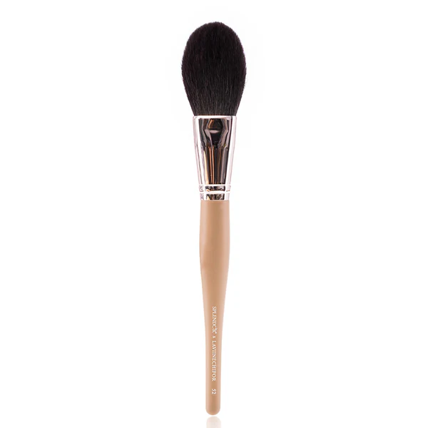 Noutati - SPLENDOR X LAVIINECHIFOR – Pensula 52 pentru Pudra, Bronzer si Blush, Par Mix de Capr Maro si Veverita