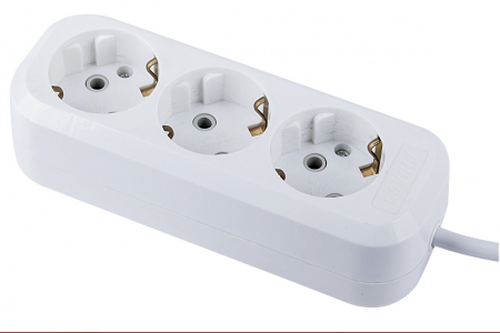 Instalatii electrice si de iluminat - PRELUNGITOR 3P 10M CU CABLU 3X1 677050