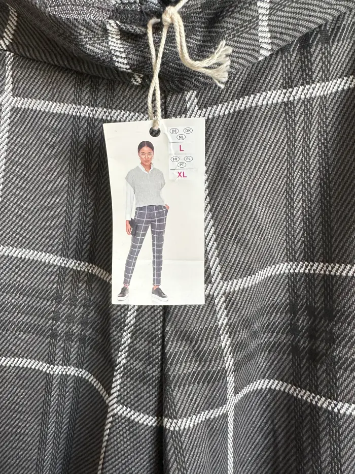 Pantaloni casual XL [1]