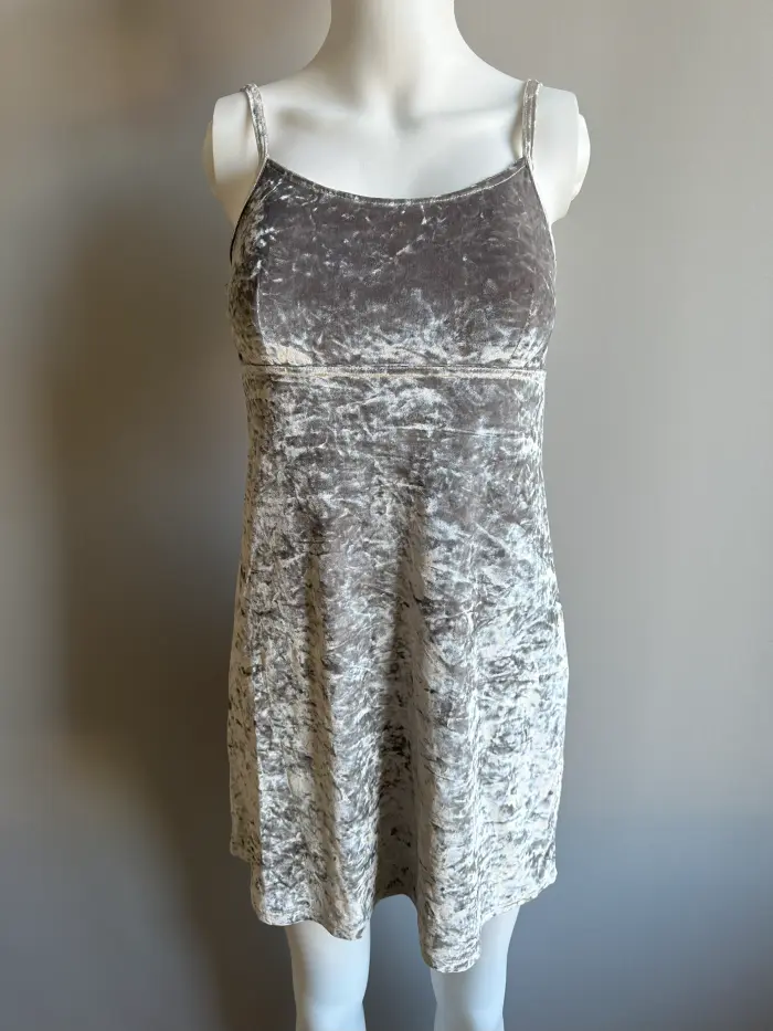 Rochie catifea S [1]