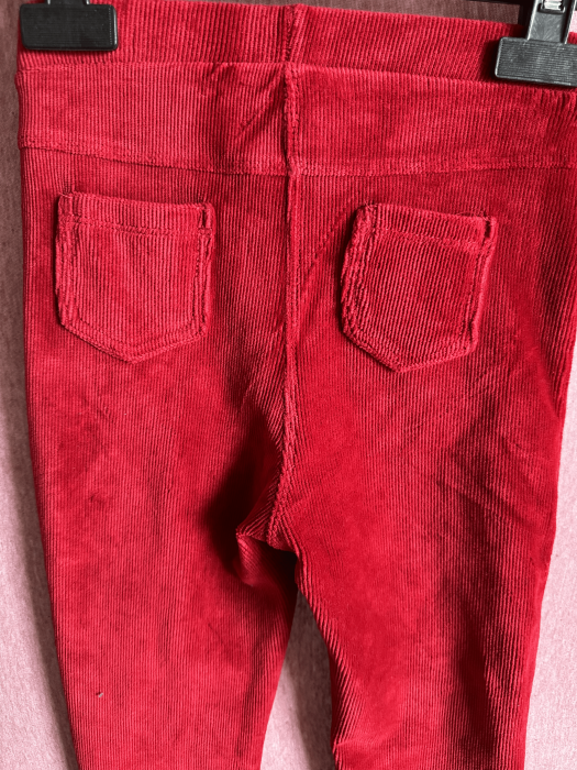 Pantaloni catifea elastici marime 116/122 [2]