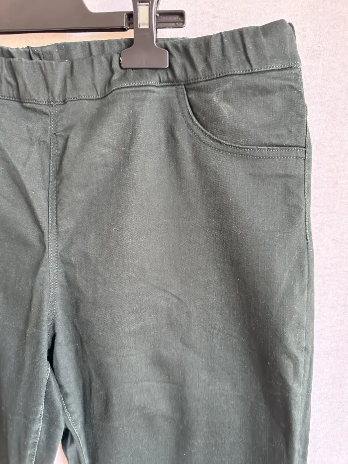 Pantaloni 44 [2]