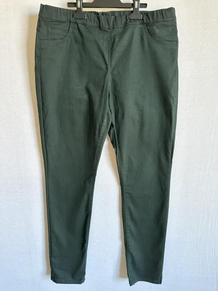 Pantaloni 44 [1]