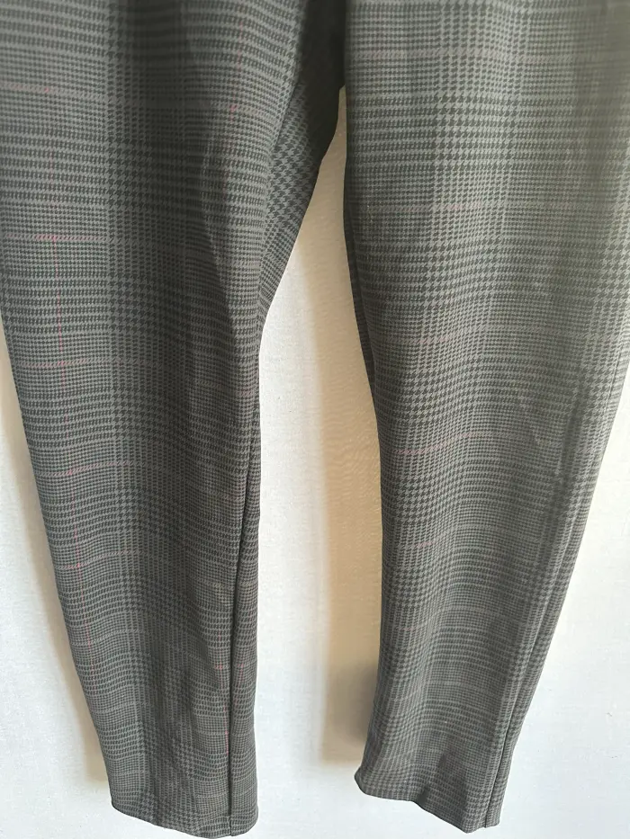 Pantaloni 48 [3]