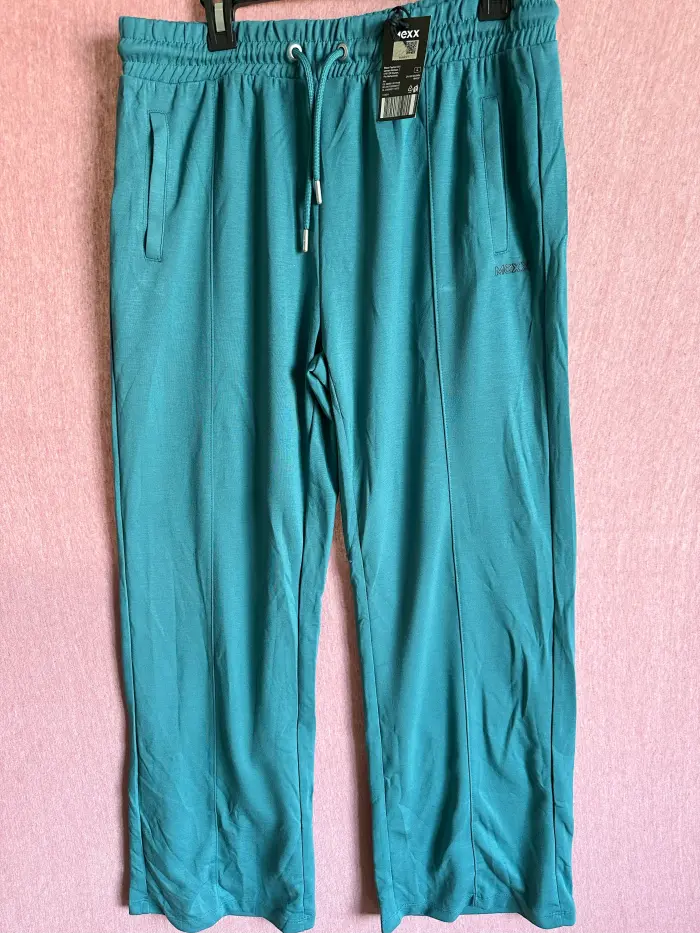 Pantaloni de trening L,XL [2]