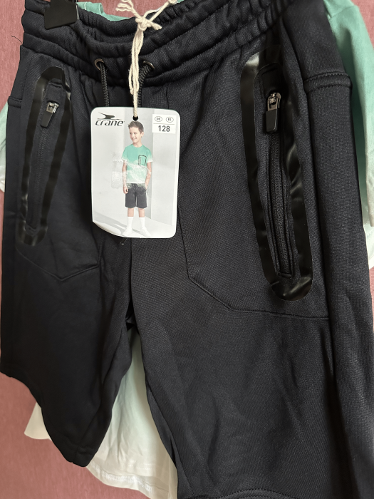 Set tricou cu pantaloni scurti marime 128, 140 [2]