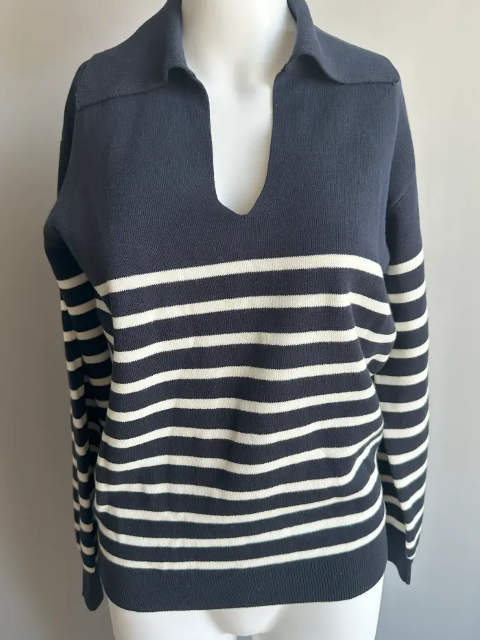 Femei - Bluza cu guler M/L