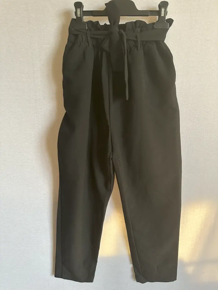 Femei - Pantaloni M