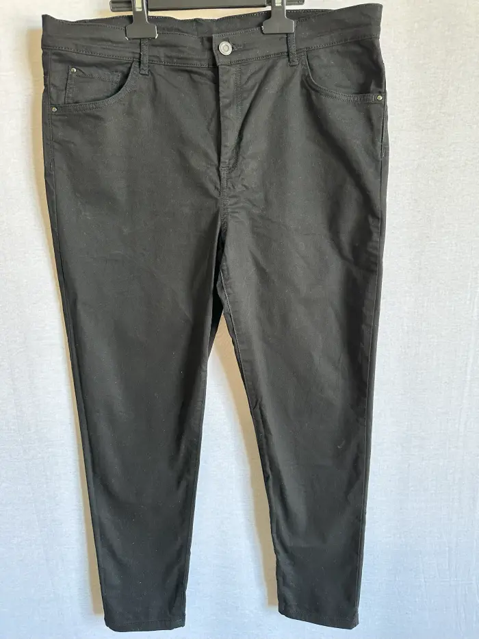 Femei - Pantaloni 44