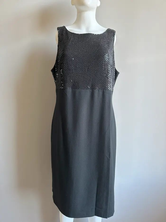 Femei - Set rochie si tricou 44/46