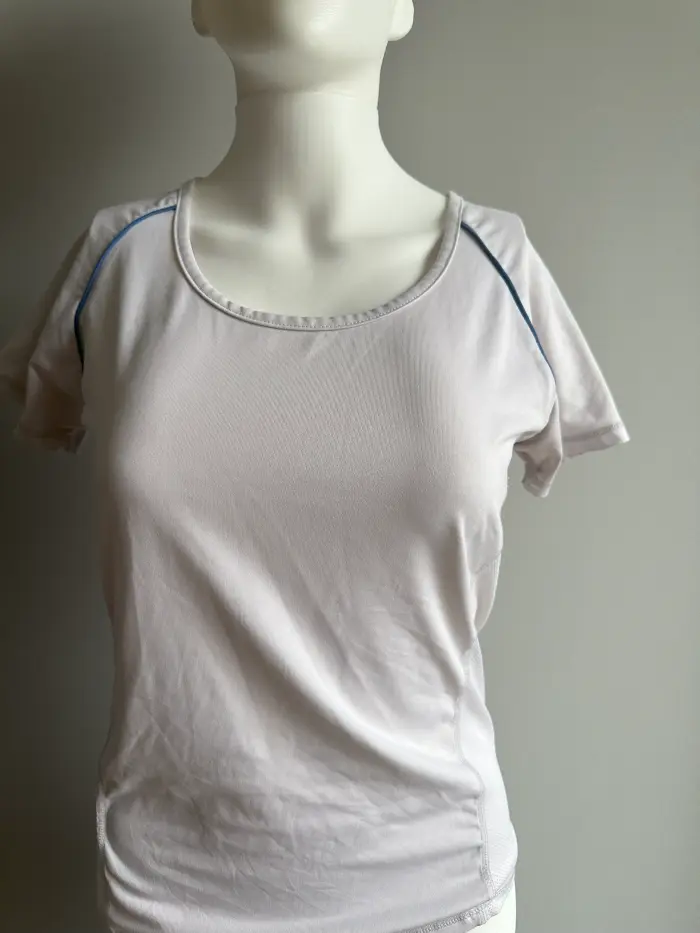 Tricouri/Topuri/Maiouri - Tricou sport 40