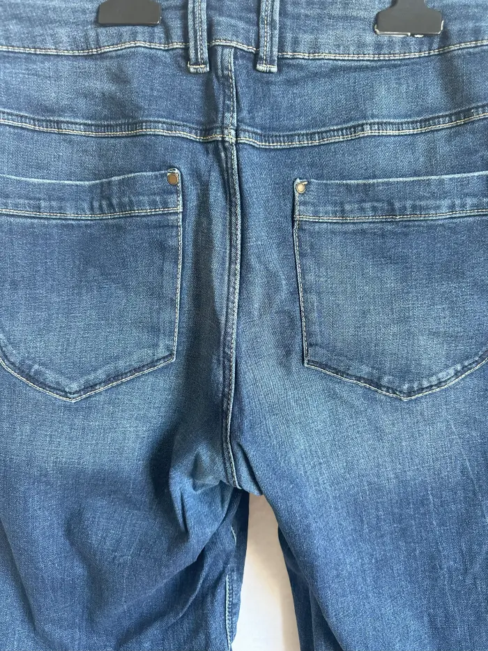 Pantaloni scurti 44 [2]