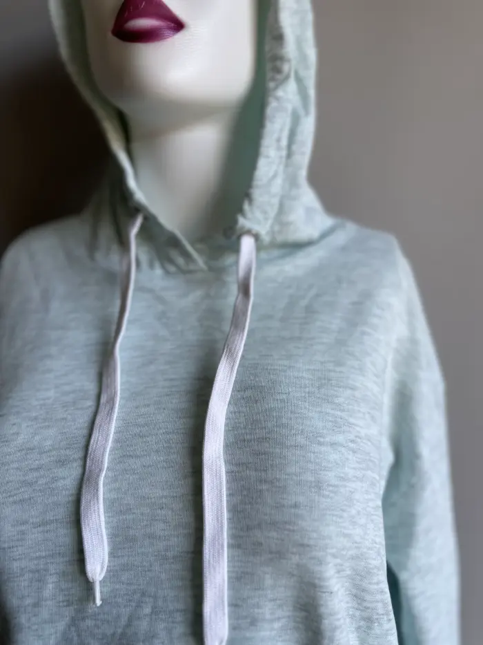 Bluza scurta cu gluga S [1]