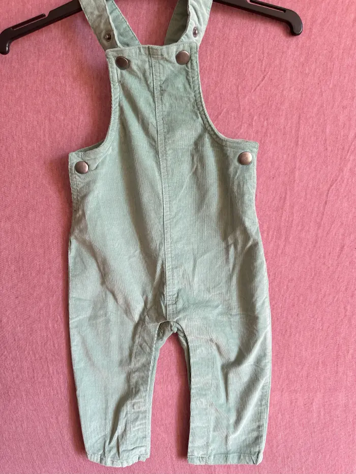 Copii - Salopeta catifea bebe 74/80