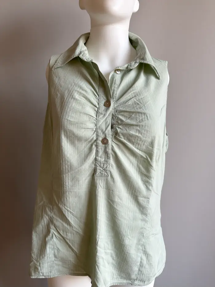 Tricouri/Topuri/Maiouri - Bluza fara maneci 44
